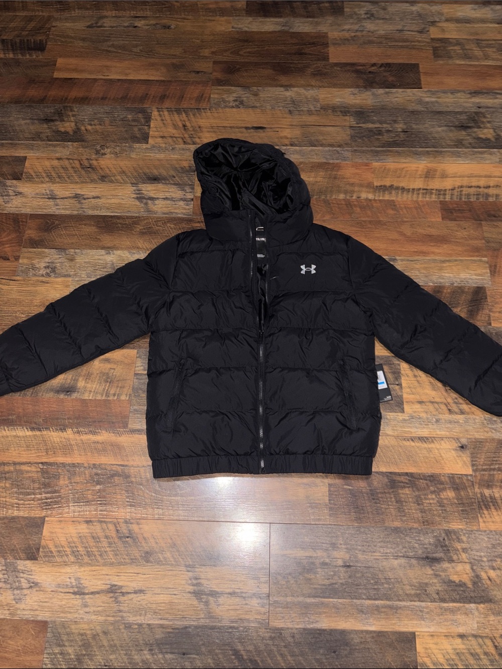 Under Armour Kids Black Hooded Puffer Jacket NWT READ